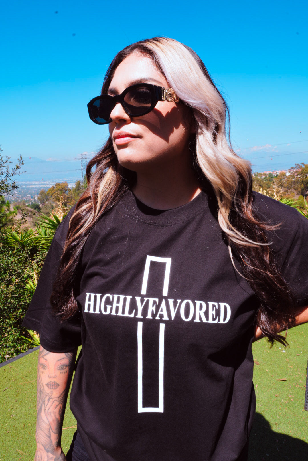 HIGHLY FAVORED - JOHN 3:16  UNISEX T-SHIRT